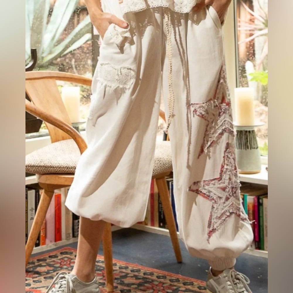New! POL Ivory Star Embroidered Patchwork Elastic Waist Joggers with pockets